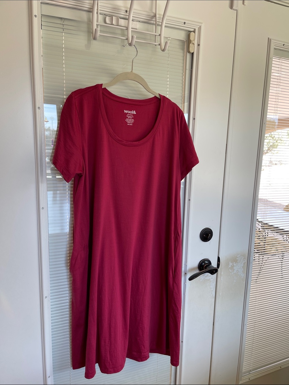 Wool& Rose Red Scoop Neck Women’s Dress